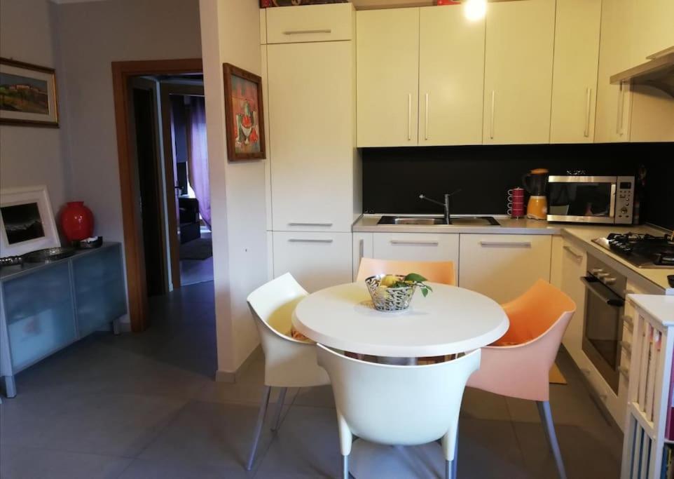 Casa Degli Olivi Garda Appartamento *